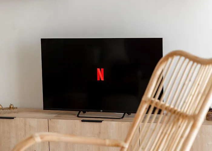 Apartamento Skyview New Maisonette With Private Parking